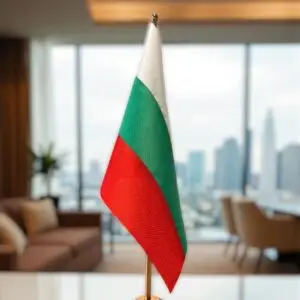 Единична настолна стойка месинг със знаме по избор на клиента