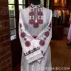 Дамска дълга риза с фолклорни мотиви и дантела, вдъхновена от българския фолклор