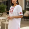 Кенарена дамска риза с къс ръкав – 100% бродерия