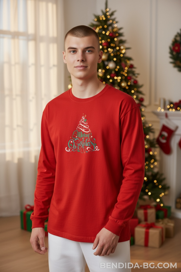 Коледна мъжка червена блуза с елха и надпис „Merry Christmas“