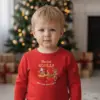 Детска коледна червена блуза със зимното пътешествие на Дядо Коледа – за момиче и момче
