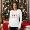 Коледна дамска бяла блуза с чаши за вино и надпис „Merry Christmas“