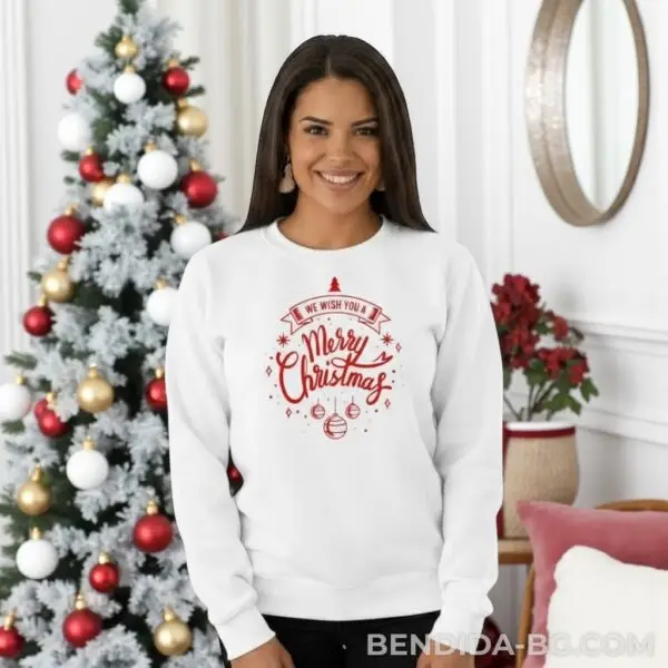 1761121450838497.jpg Коледна дамска ватирана бяла блуза с празнично послание Merry Christmas