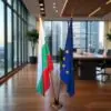 Интериорна двойна стойка за знамена