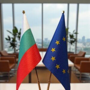 2-mesing.jpg Двойна настолна стойка месинг със знамена по избор на клиента