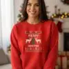 damska-vatena-bluza-scaled-1.jpg Коледна дамска ватирана червена блуза с празнично послание Merry Christmas