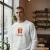 describe-a-change-5b2bb1ff-6e26-4c61-8404-42a5e41767f4.jpeg Коледна мъжка бяла ватирана блуза с надпис „Весела Коледа“