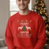 vatena-bluza-mujka-scaled-1.jpg Коледна мъжка червена ватирана блуза с „Merry Christmas“ надпис